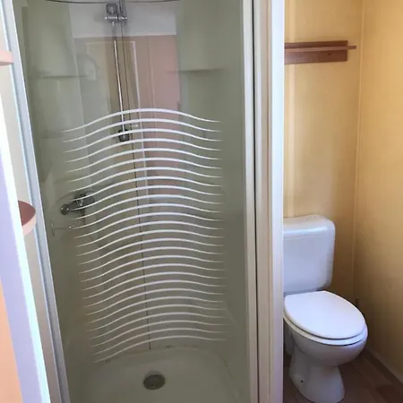 Mobil A Au L'escale Proche De Royan Campingplads Meschers-sur-Gironde